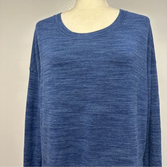 Athleta blue sweatshirt with thumb holes size L  - Picture 2 of 6